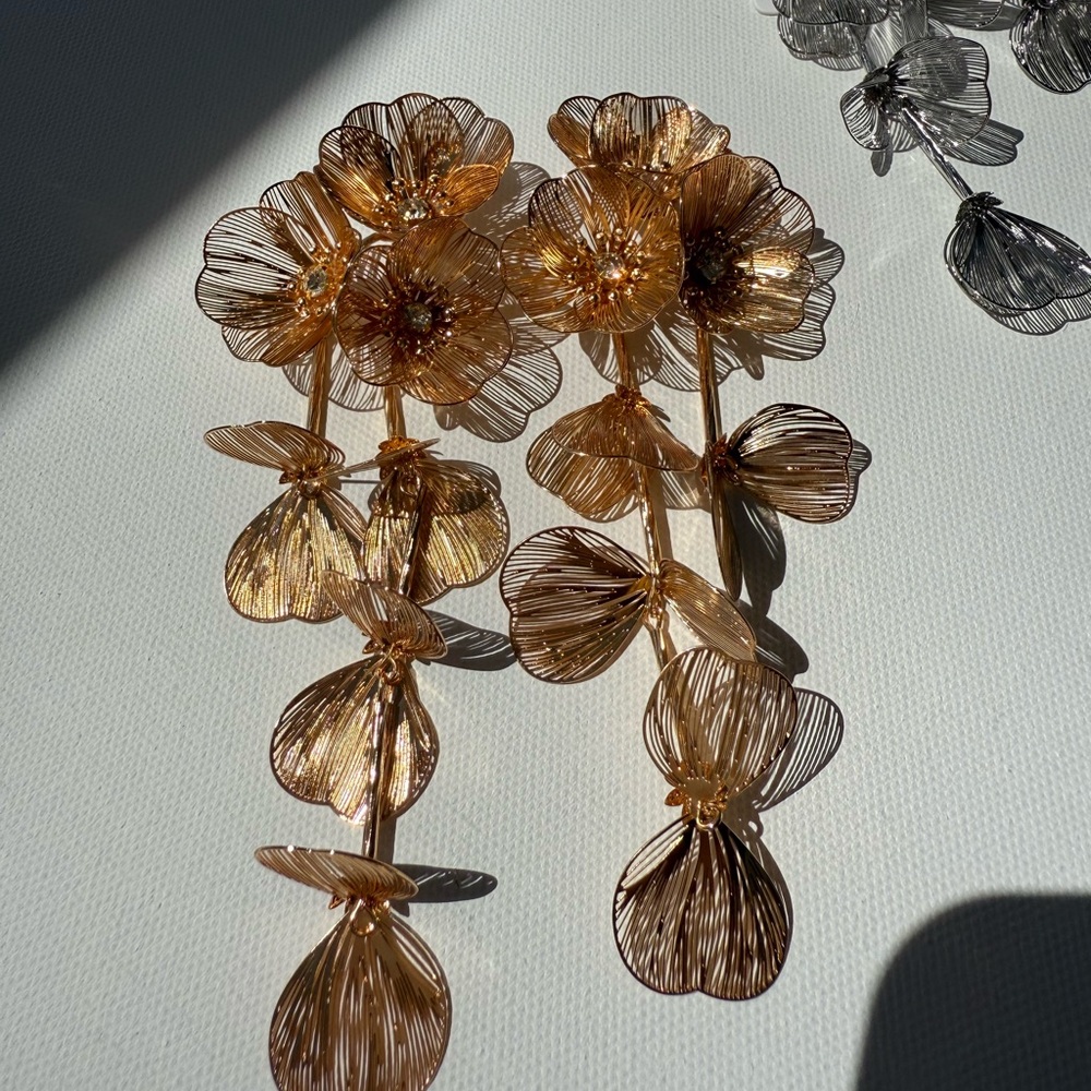 Zara Kate Middleton cascading floral earrings - Picture 12 of 13